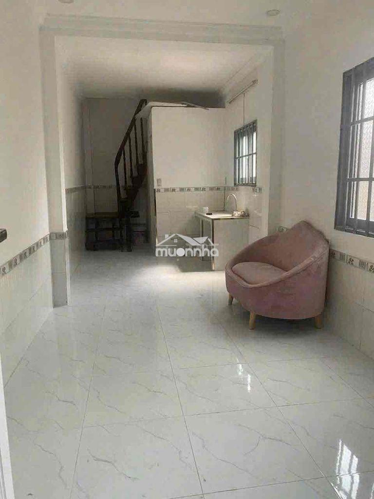Cho thuê 3 m 9 m 1 lầu quốc lộ 50 nguyễn văn linh