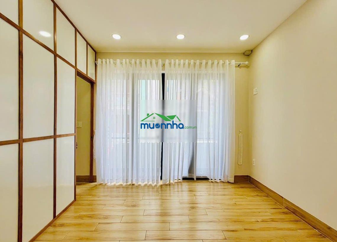 Nhà hẻm 8m tân hoà đông, 5 tầng đúc, 5pn 4wc, ngang 7m bề thế ,nội thất đẹp, đang cho thuê 20 tr/th - 4
