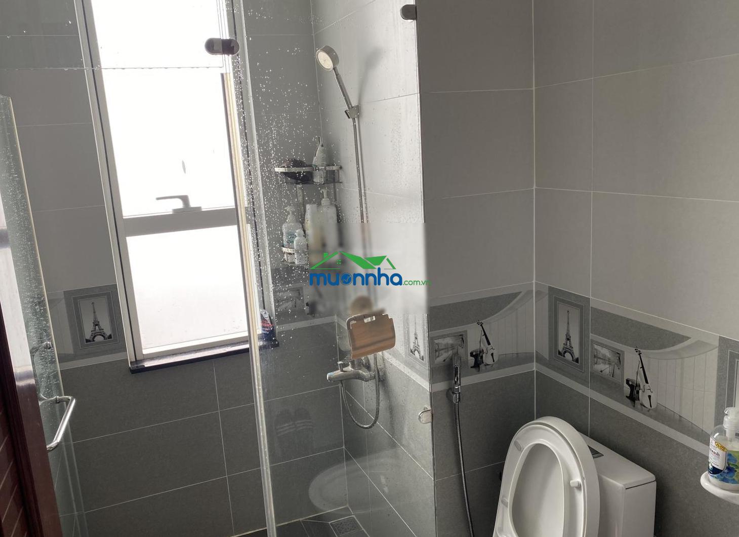 Giá ngộp bank - bán nhanh ch richstar 65m² 2pn2wc giá 3,5 tỷ tặng lại nội thất.