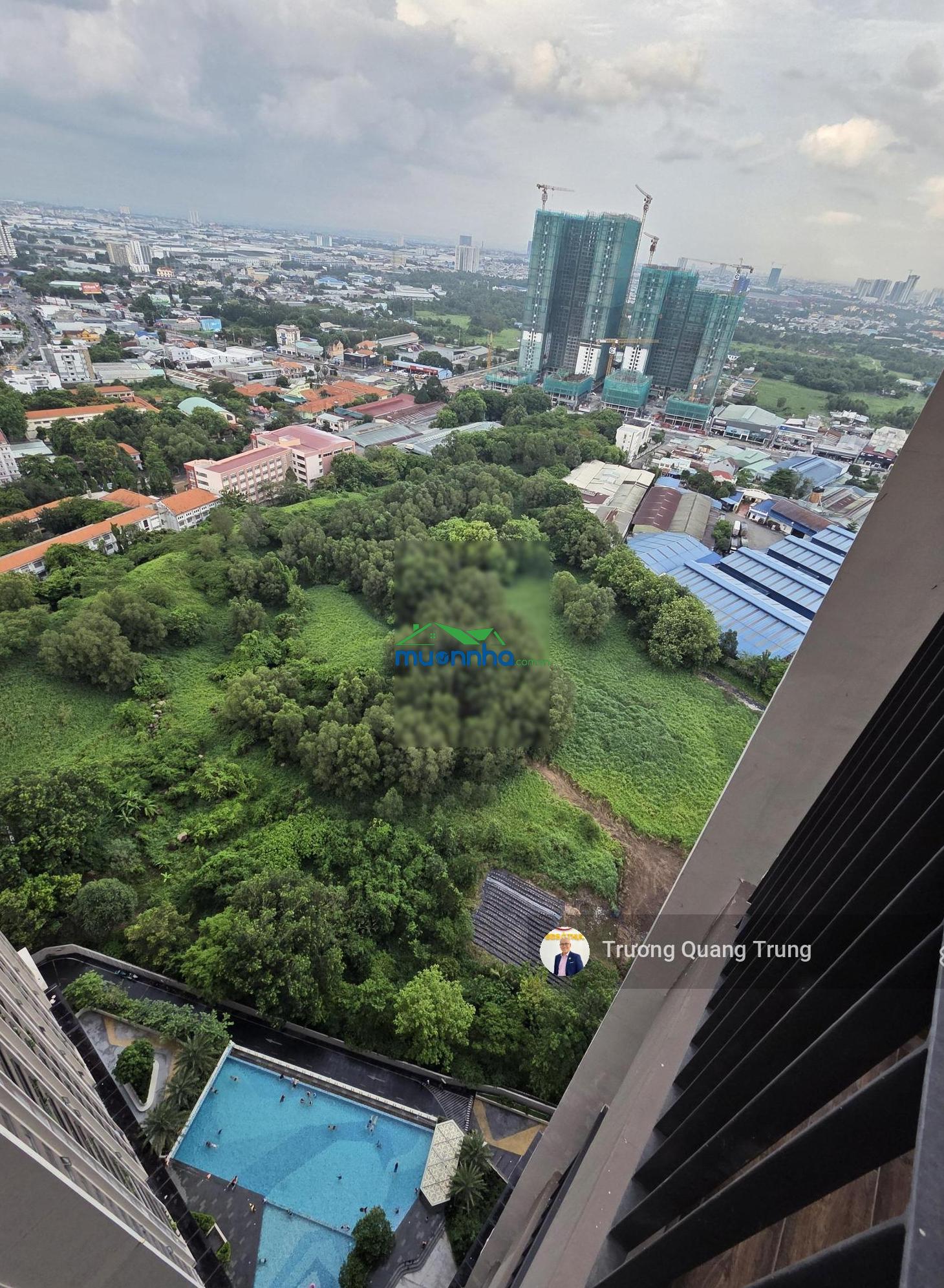 Opal skyline 2pn 2wc 65m2, ban công đông bắc, view hồ bơi