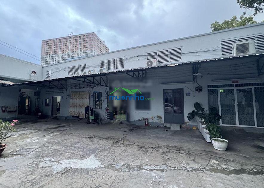 Quỹ nhà đất 1000m có nhà 3t/100tr/tháng gần khu vui chơi đầm sen giáp q6, q11