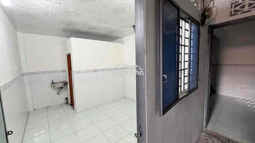 Nhà gần chợ đoàn thị kia,tân đông hiệp,tp dĩ an - 4