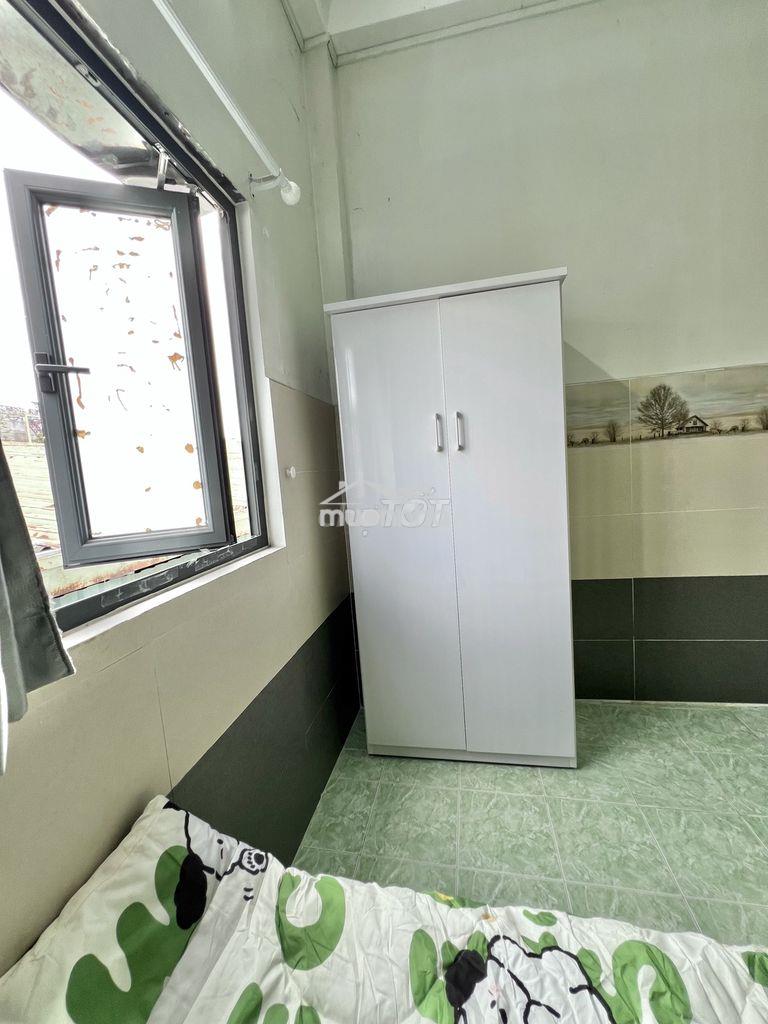 Cho thuê phòng cửa sổ trời