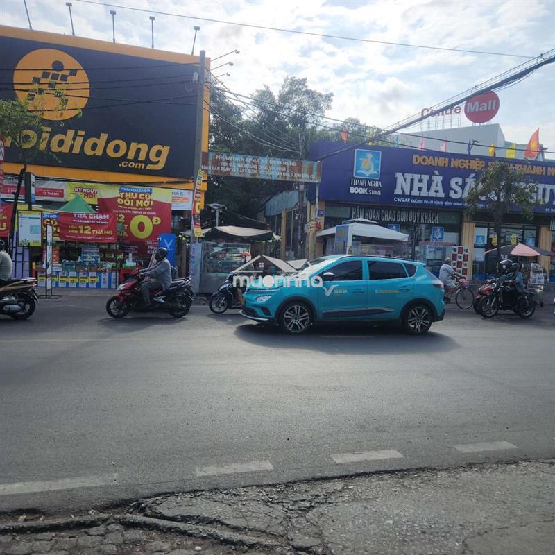 Bán nhà trọ đường phạm hùng đang cho thuê  có dòng tiền
