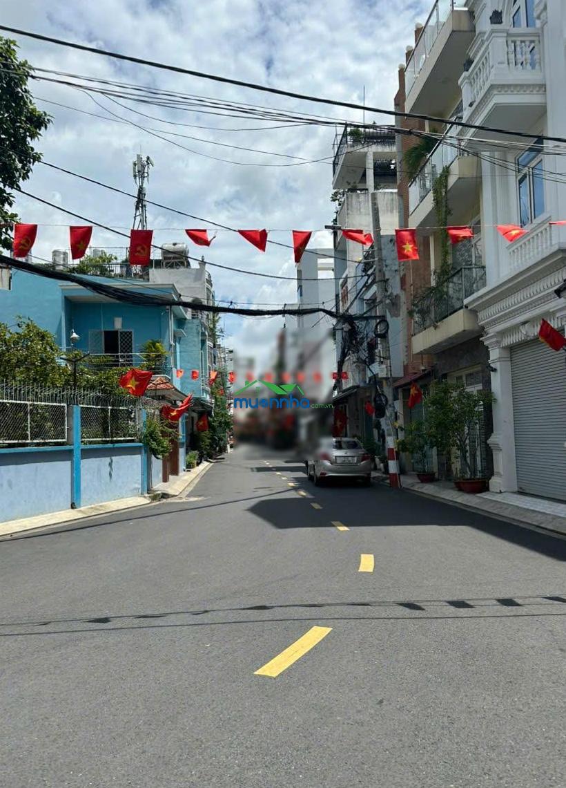 Bán nhà đường 8m luỹ bán bích (4m x 15,5m) nhà 1 trệt 2 lầu