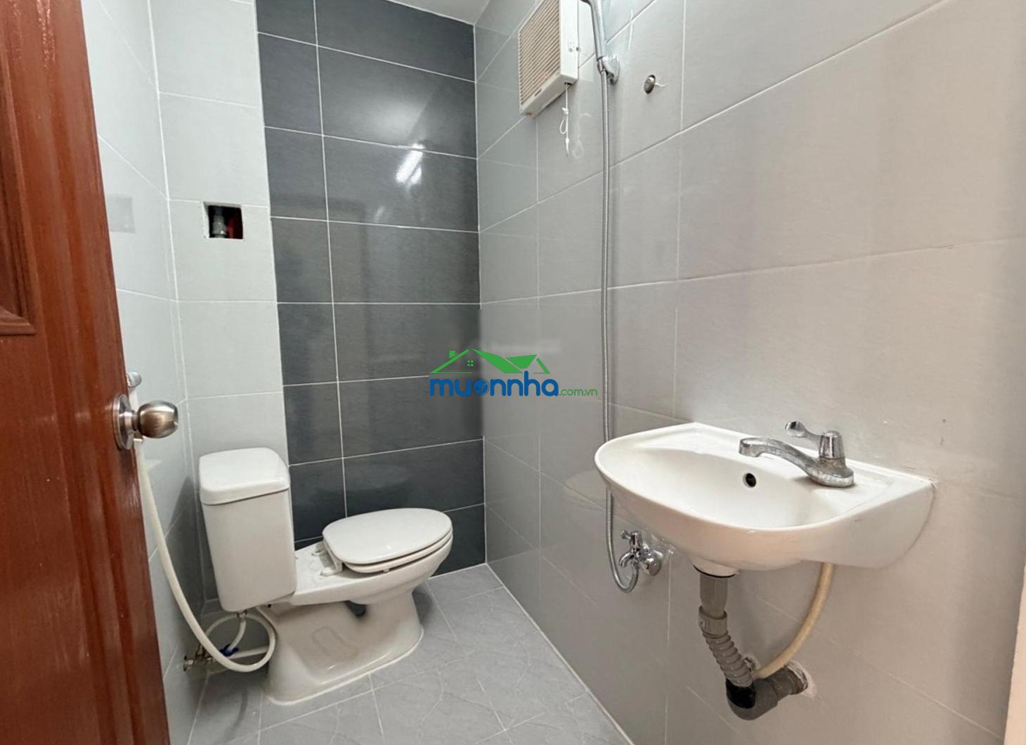 Chỉ nhỉnh 6 tỷ - có nhà xe hơi đỗ cửa - 46 m² - nơ trang long - bình thạnh - 4