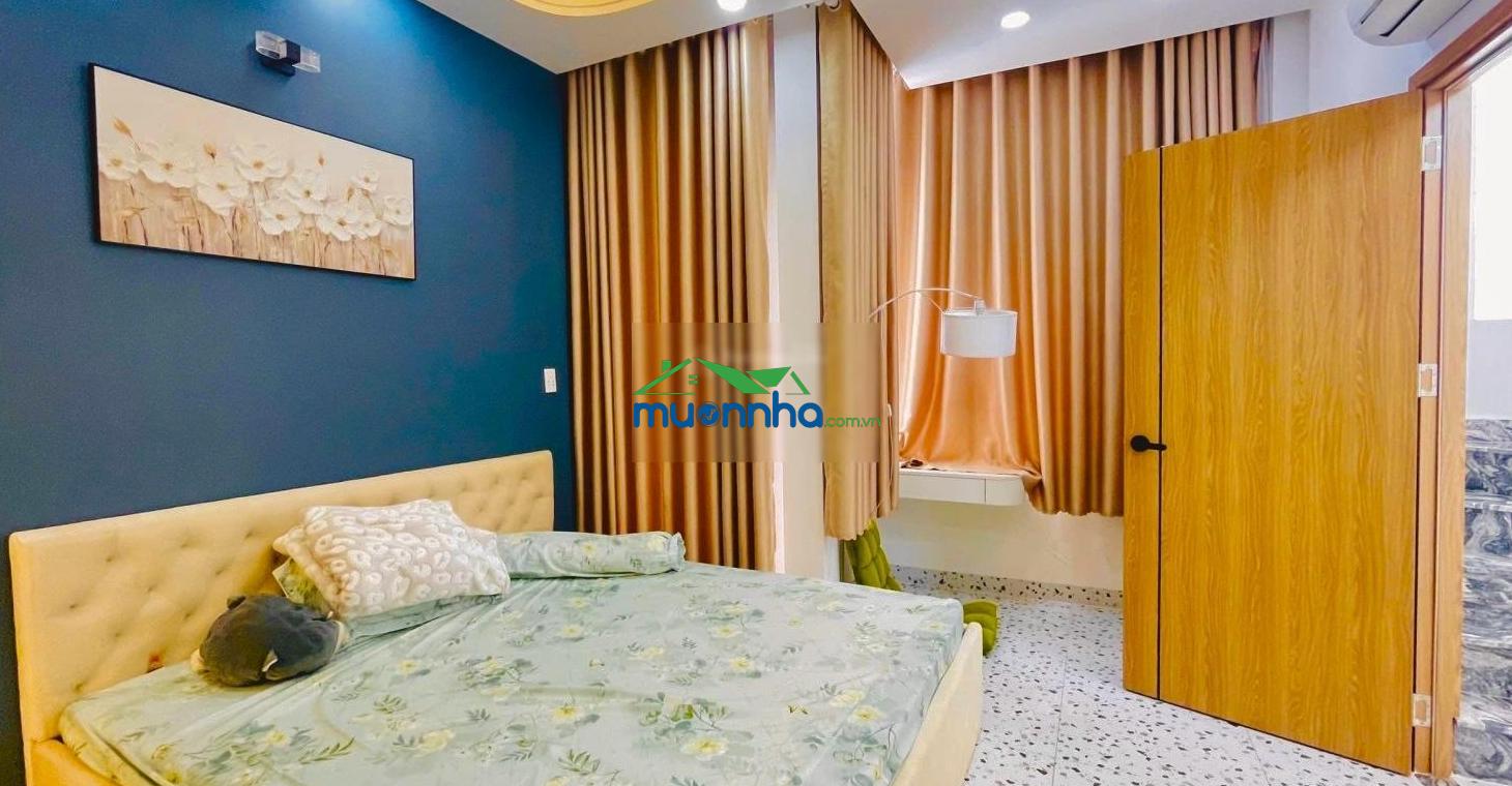 Sát mặt tiền dương bá trạc, 4 tầng, ngang 5.5m, 3 phòng, ko có căn thứ 2 - 3
