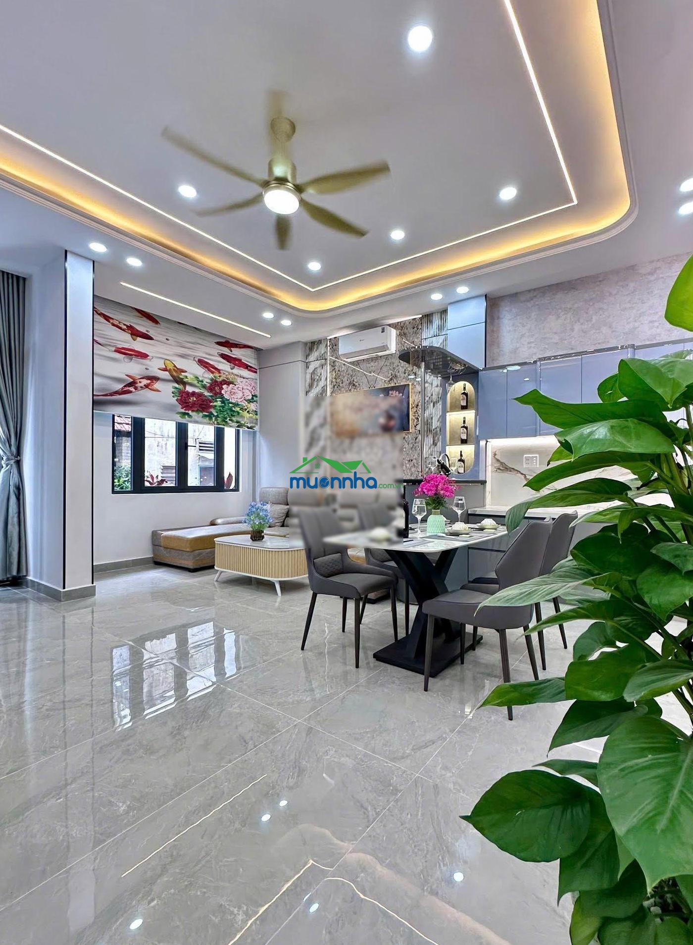 Giảm giá gần 1ty bán gấp villa mini ngang 6x11 trệt 3 lầu 5 phòng ngủ hẻm xe hơi gần siêu thị emart