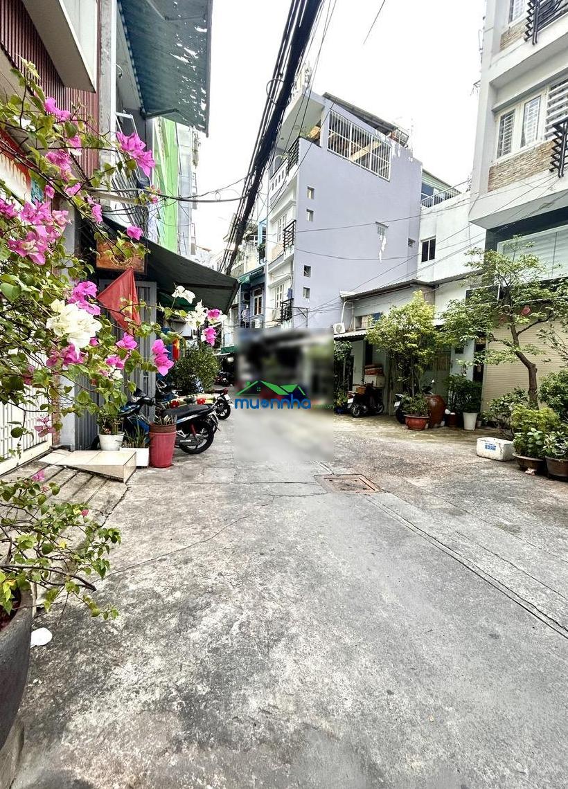 Bán nhà đ. tôn thất thuyết, xe hơi đậu cửa, ngang 3,8m chỉ 5,2 tỷ, đi bến vân đồn, khánh hội