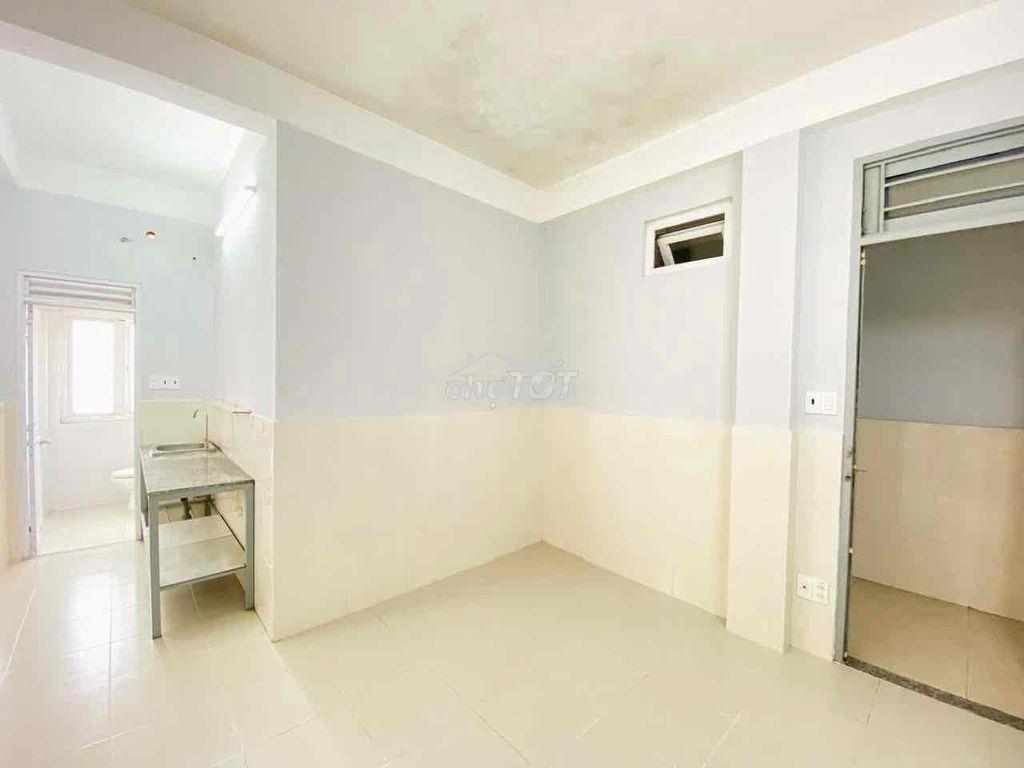 🔥 Phòng 20m² gần bến xe quận 8 – có kệ bếp, wc riêng, chỉ 2.8 triệu/th - 2