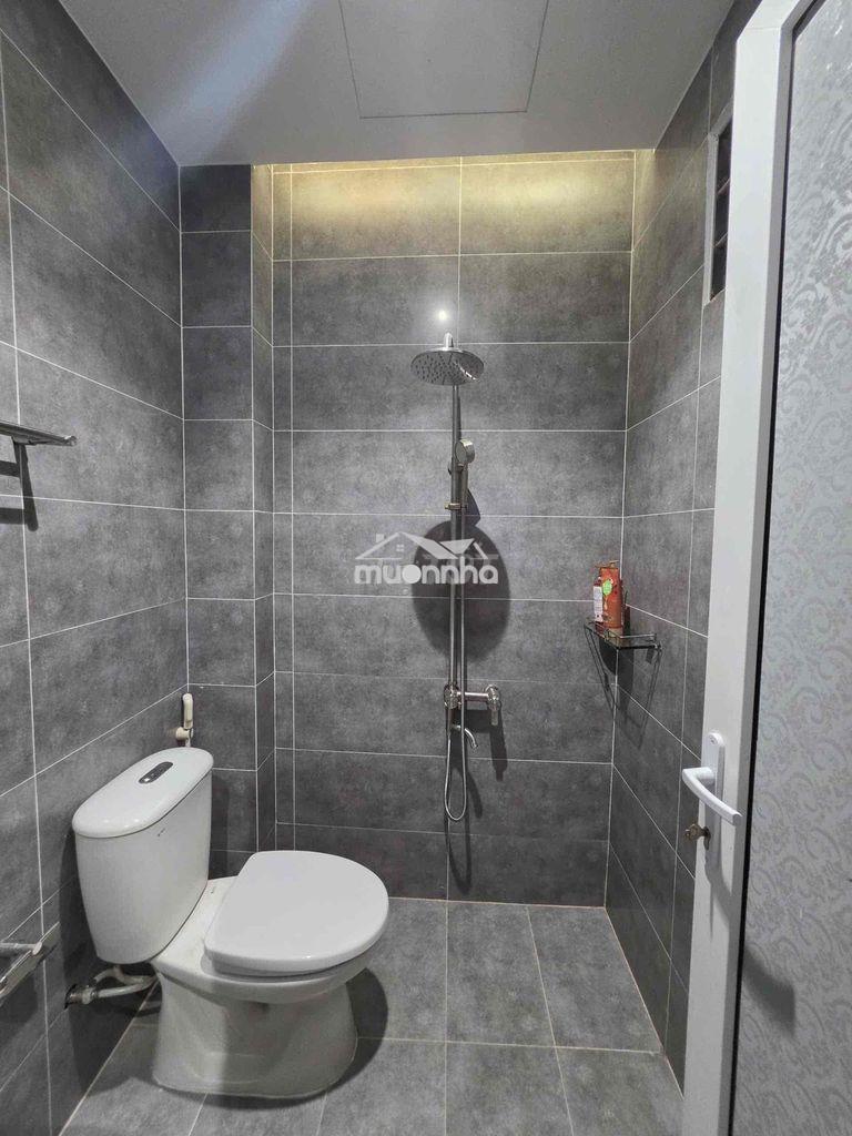 Căn hộ studio 25m2 . có ban công thoáng mát . trần văn dư . tân bình - 4