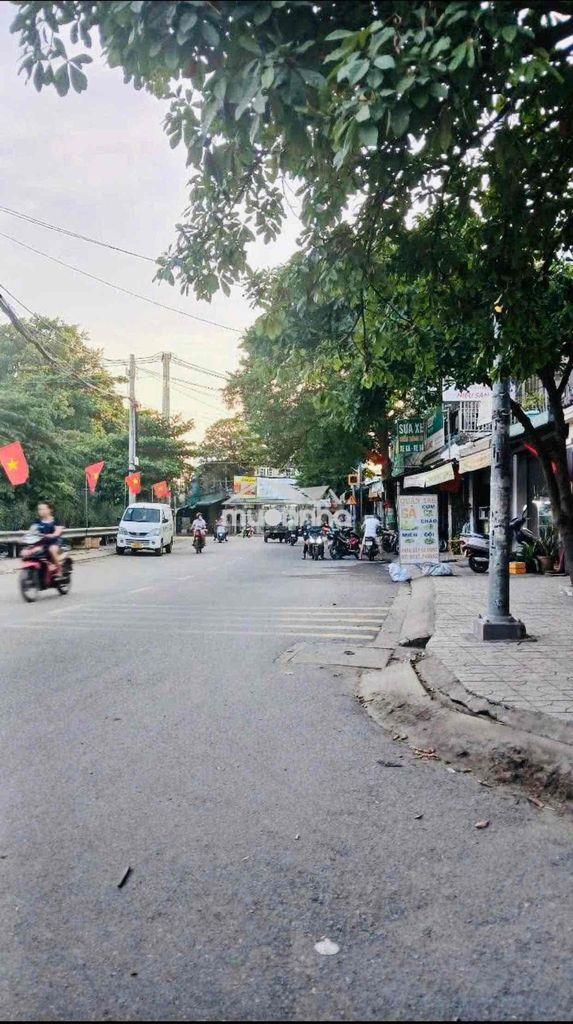 Nhà nguyên căn giáp gò vấp, gần bến xưa