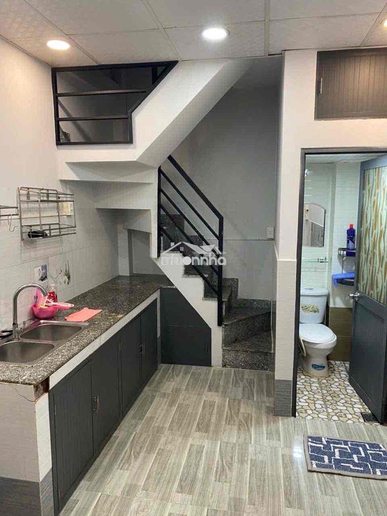 Cho thuê nhà nguyên căn. 2pn3wc có sẵn máy lạnh. bạch đằng p2 bt