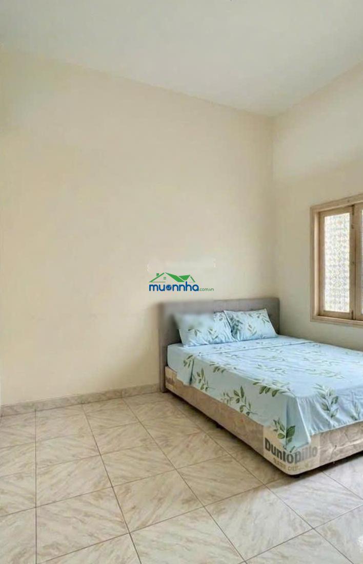 Nhà xây kiểu biệt thự - ngang lớn - hơn 8 tỷ, xe hơi đậu cửa ngay cityland gò vấp