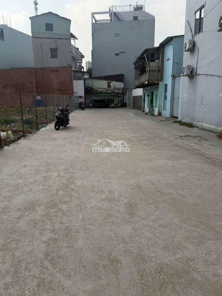 Cho thuê nhà nguyên căn mới sửa – gần đầm sen – đủ nội thất cơ bản