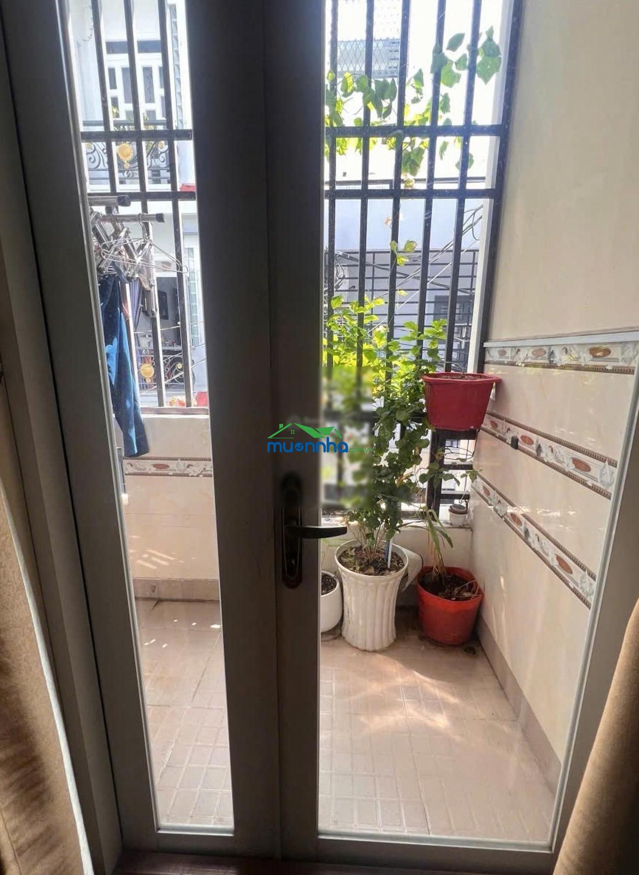 Bán gấp nhà hxh lê văn quới - 4x10 - 40m2 - ngay ngã tư 4 xã