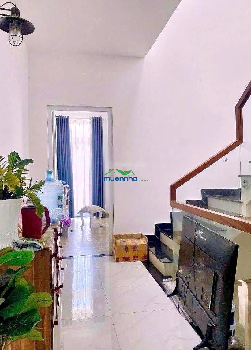 Bán nhà 3 tầng dt77m2 - đường ô tô - sổ hồng riêng - cách ql 13 vào chỉ 150m - 2