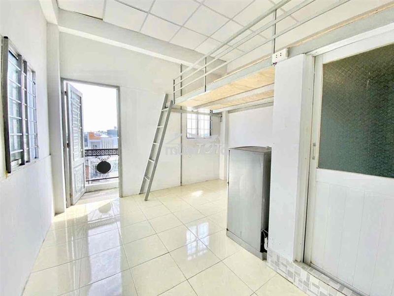 Gác thang máy mới-free dvu-công viên gia định-máy lạnh gần sân bay