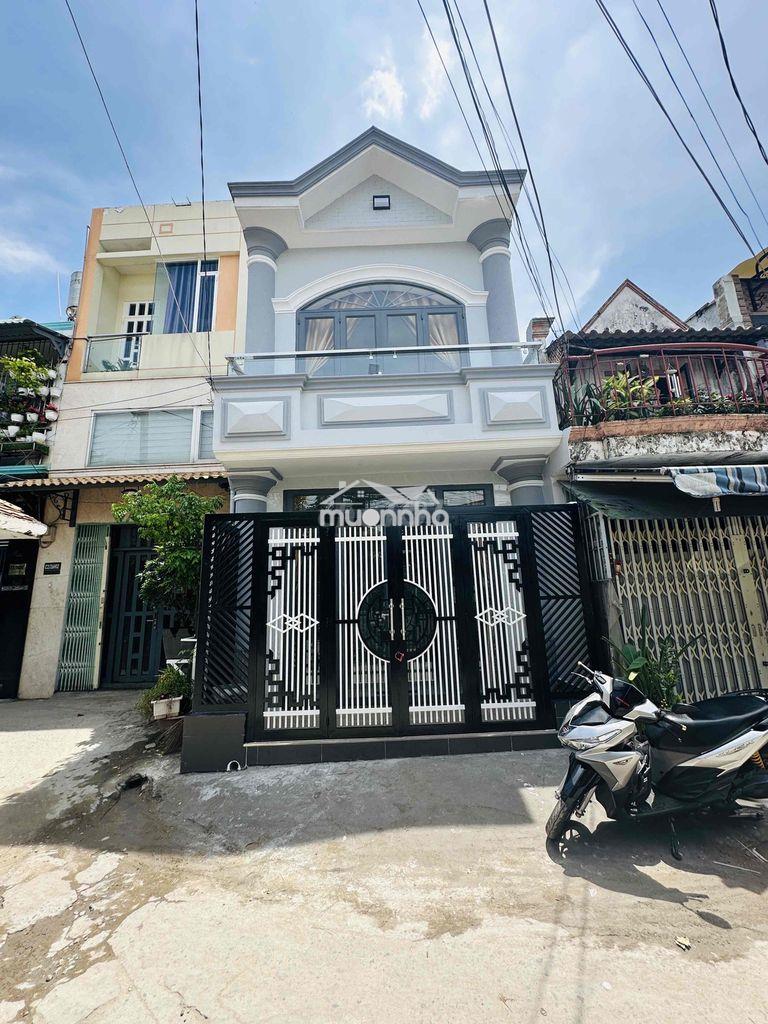 Nhà bán chính chủ hẻm xe hơi c2 phạm hung,bình hưng tphcm