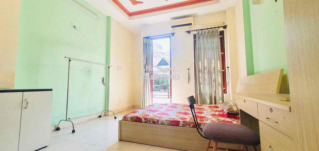Phòng đầy đủ tiện nghi ngay vòng xoay trần não ( chân cầu sg ) - 2