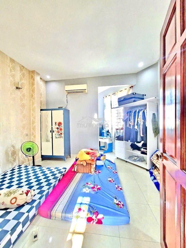 Nhà trệt 2 lầu. sân phơi trước sau. tại huỳnh tấn phát - phú xuân. - 4