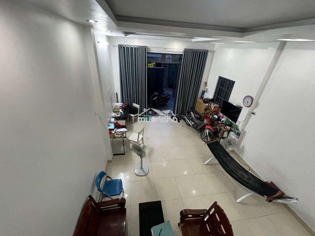 Bán nhà đông bắc, kế bên công viên pmqt q12 100m2 ngang 5 chỉ 4.7 tl - 3