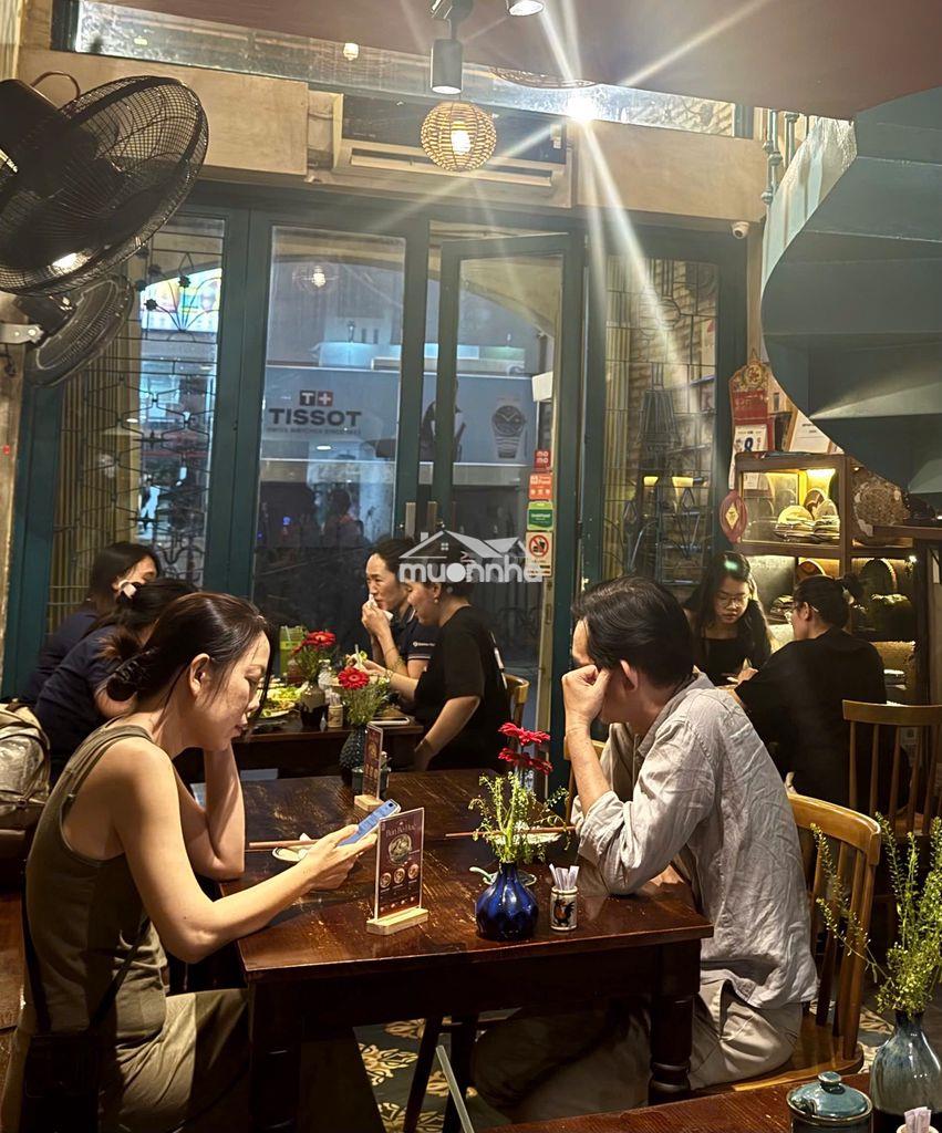 Sang nhanh quán ăn khu ăn uống quận 1 giá 150 triệu - 3