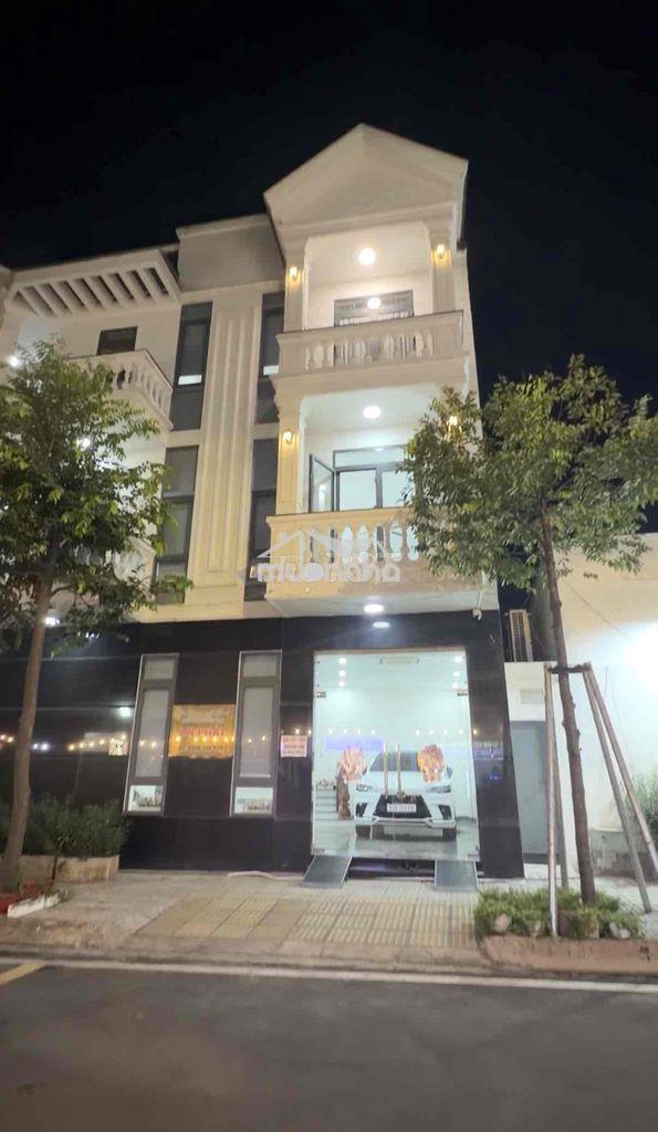 NHÀ CHO THUÊ GÓC 2 MẶT TIỀN ĐƯỜNG 3/2