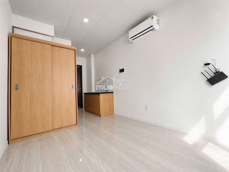 Cho thuê căn studio 4 triệu có máy lanh, nhà mới