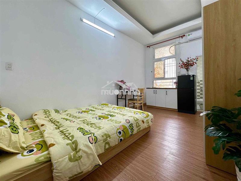Phòng fun nội thất cữ sổ thoáng đường lê đức thọ gv