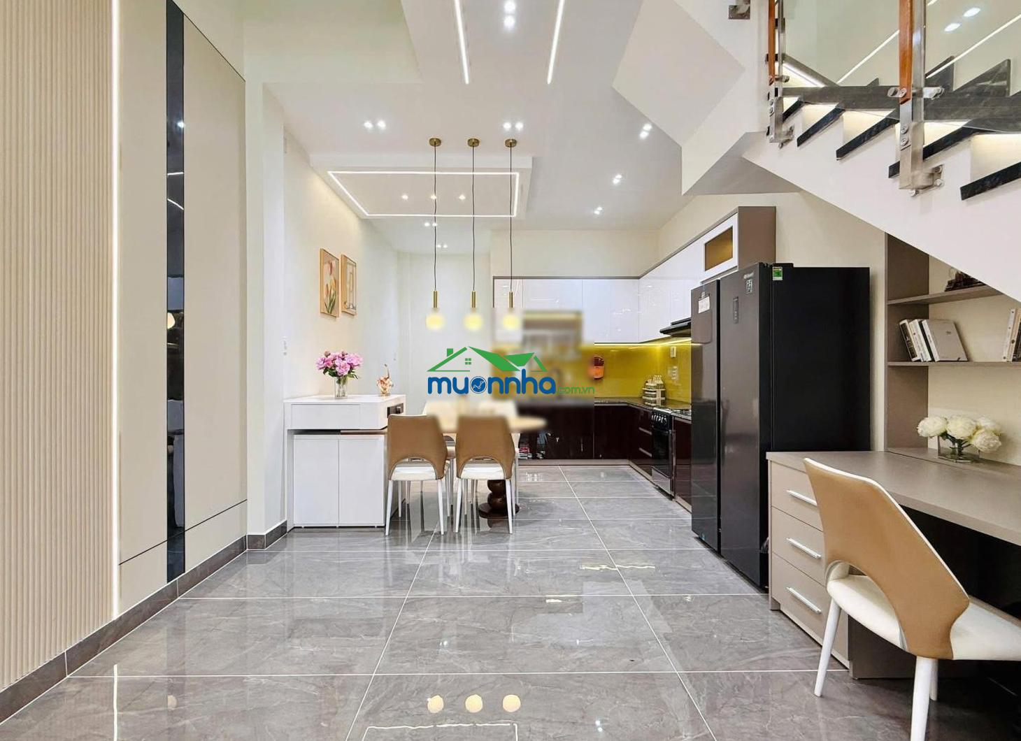 Bán nhà xô viết nghệ tĩnh, bình thạnh, gần đh ngoại thương - 61.5m2. shr, hẻm thông