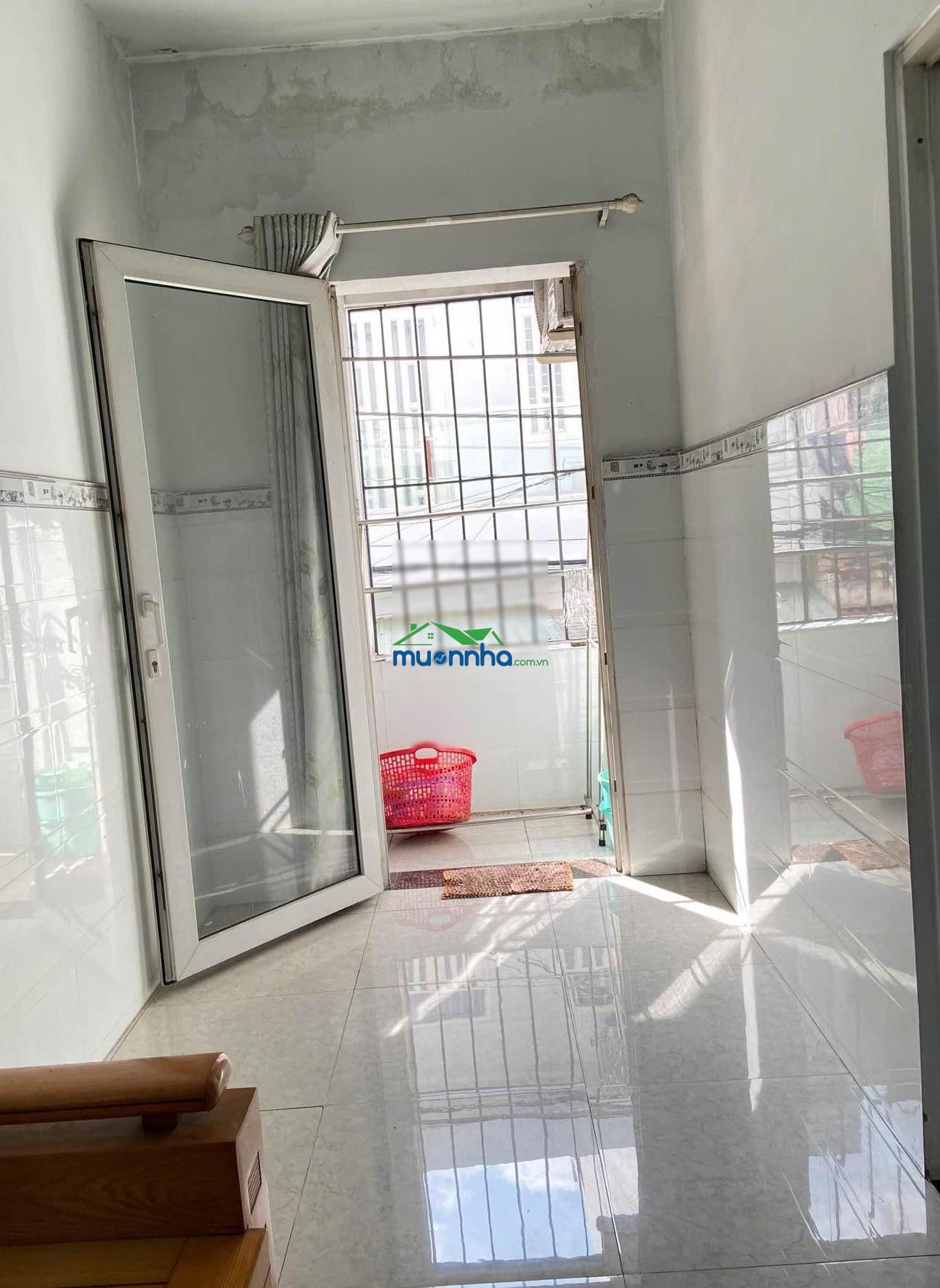 Hot, bán gấp nhà riêng mã lò btân. 60m2, 3 tầng mới đẹp, hẻm 5m sát mặt tiền, chỉ nhỉnh 5 tỷ. - 2