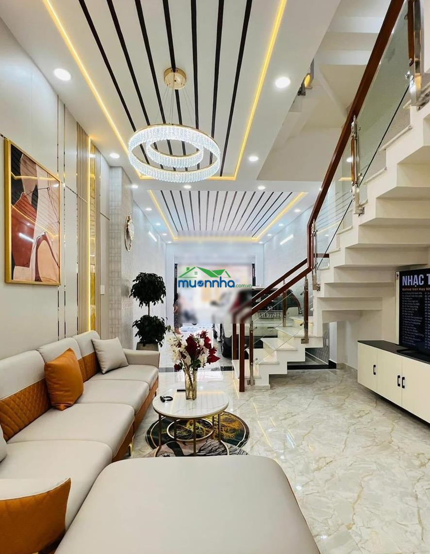 Chủ kẹt vốn bán gấp nhà 4 tỷ 680tr/81 m2 tại lý chính thắng, q3. shr,sang tên ngay.có nh hỗ trợ vay