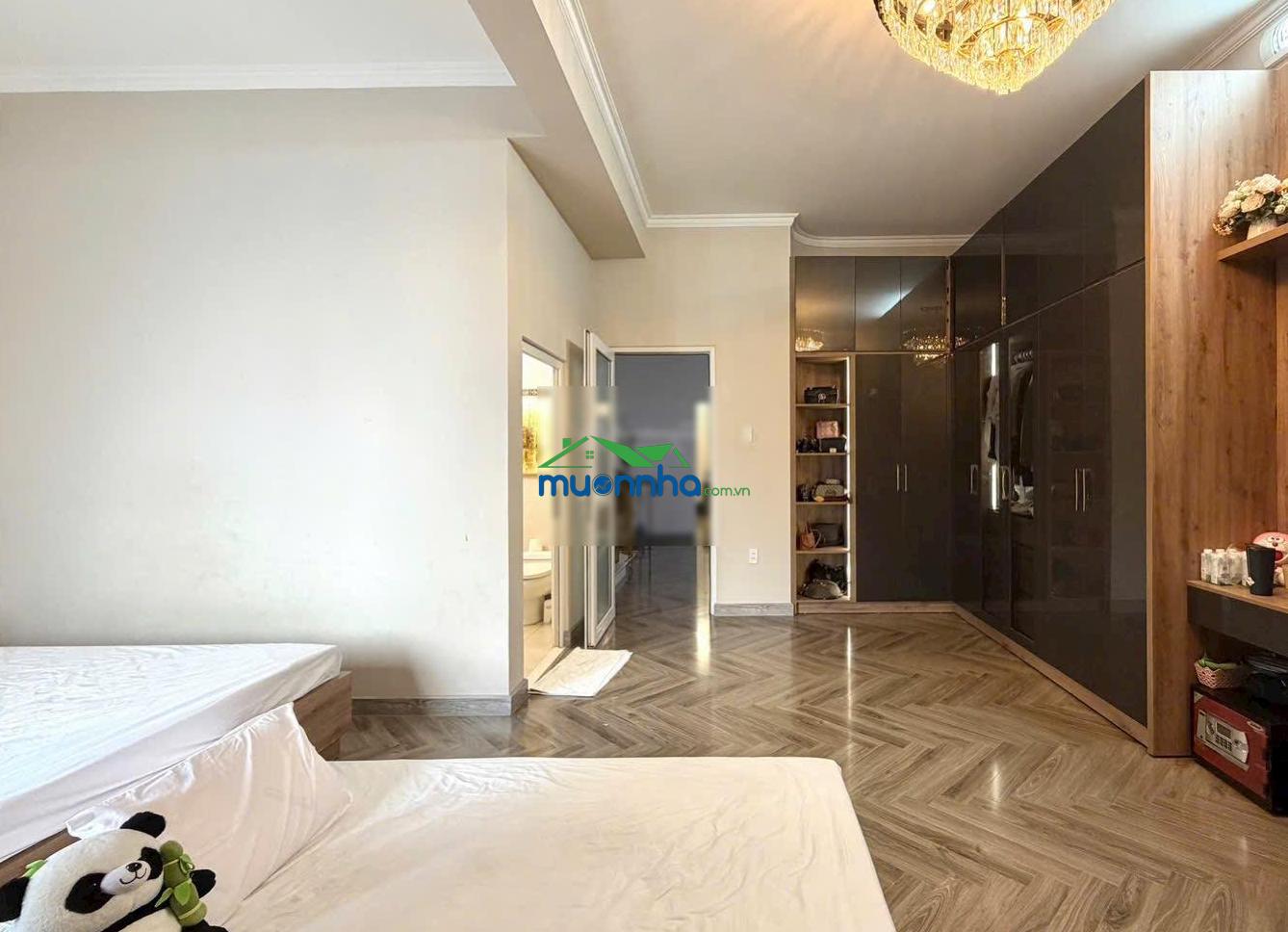 Bán nhà cao cấp đường phạm viết chánh quận 1