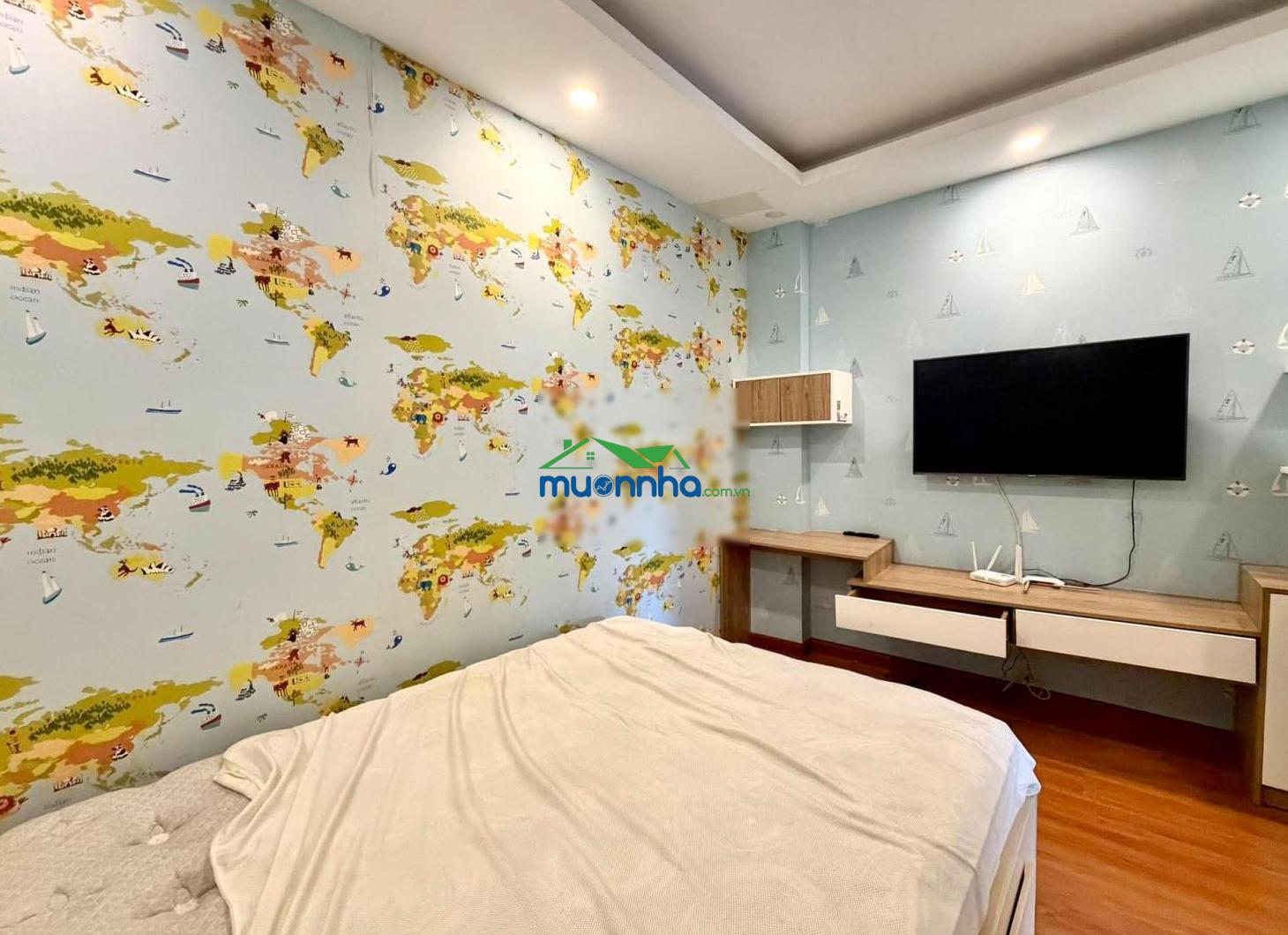 Xe hơi vào nhà - nguyễn xí - tặng full nội thất - 3 tầng - 4pn - hẽm thông kinh doanh được giá 9 tỷ - 4