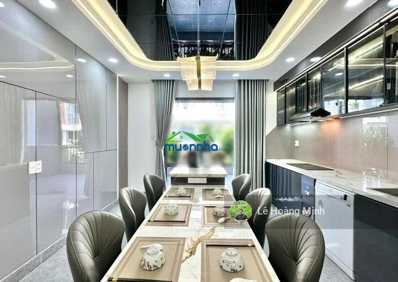 Siêu phẩm 4m x 30m. 4 tầng sân vườn thang máy ngay cuối đường thông nhất. tô ngọc vân - Ảnh 2