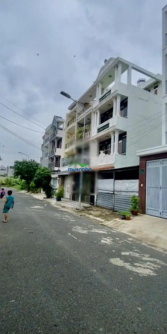 Nhà đẹp 4 tầng - 4x18m - trong kdc an sương đường rộng 8m thông