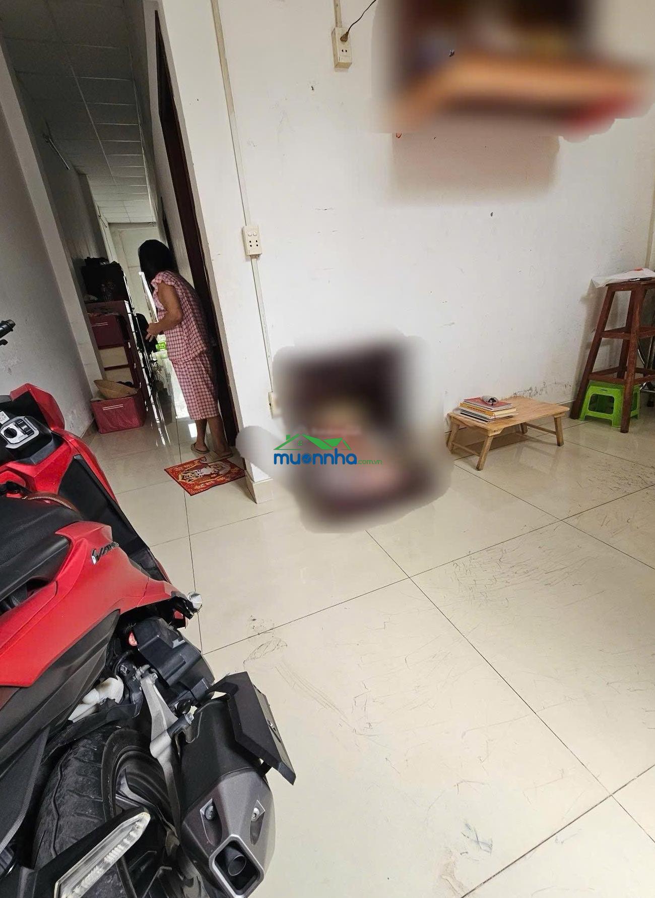 Bán nhà tân hoà đông, q6, 82m2 - hẻm ba gác thông - ngang 4.5 dài 18m + nhà cấp 4 còn mới đẹp dọn