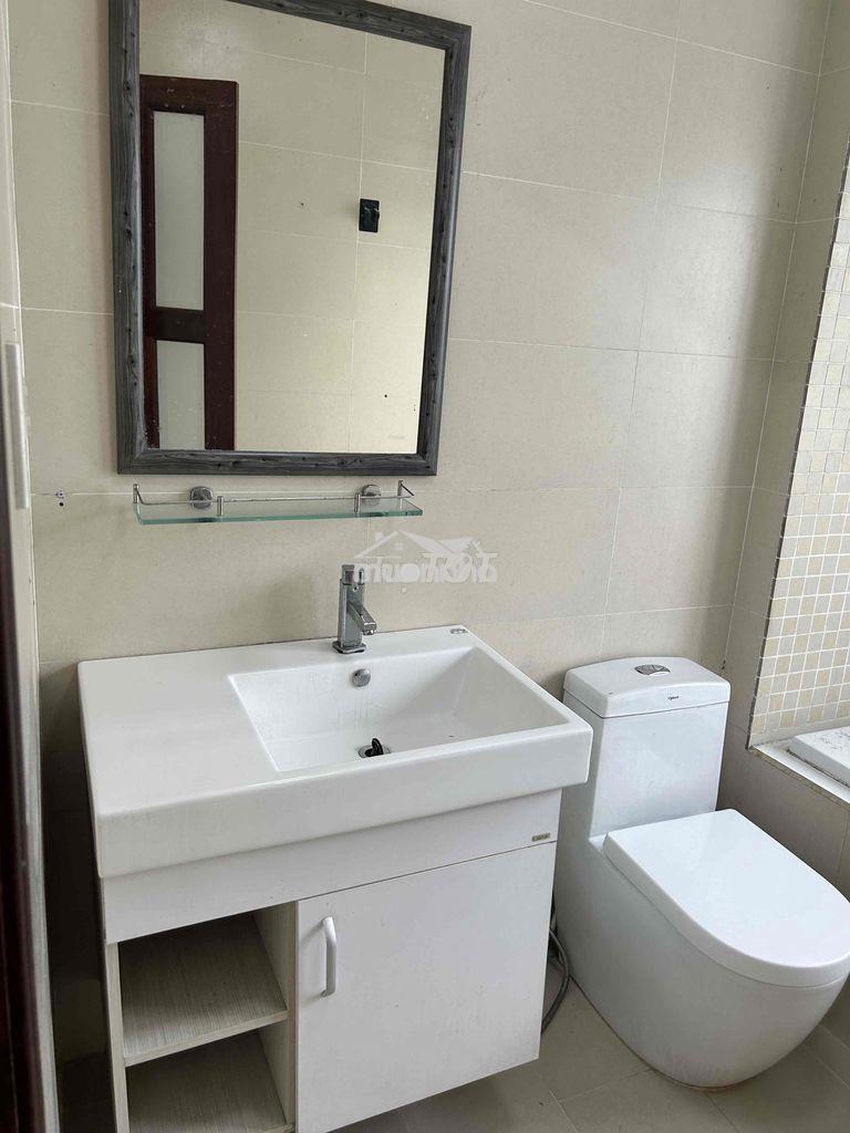 Cho thuê phòng trọ quận 5  nguyên tầng 3 ( đi bộ ra đhyd 5p) - 3