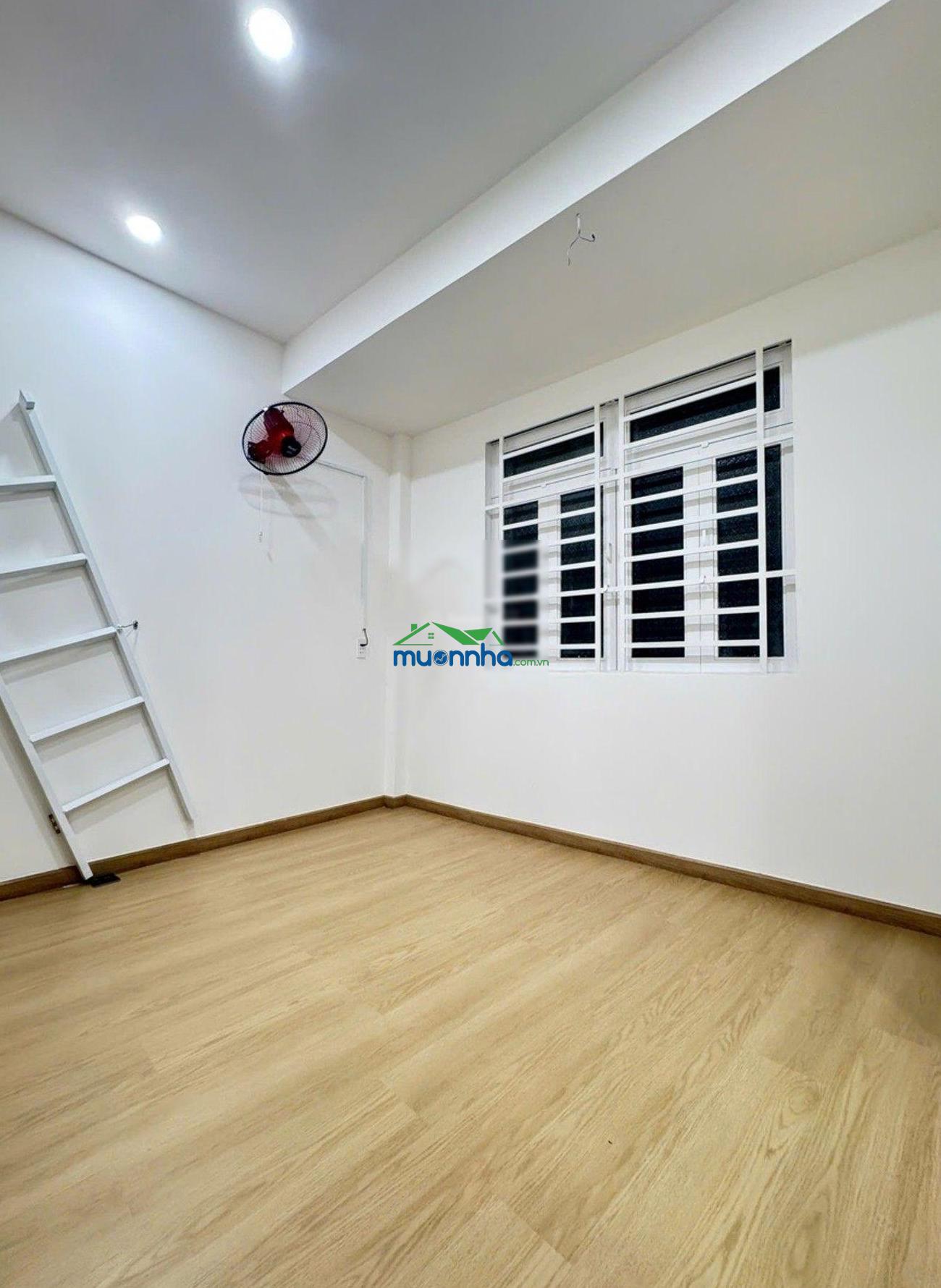 Nhà đẹp tân hòa đông - ngang lớn 4.5m - sát ngã 4 bốn xã - chỉ hơn 2 tỷ! - 2