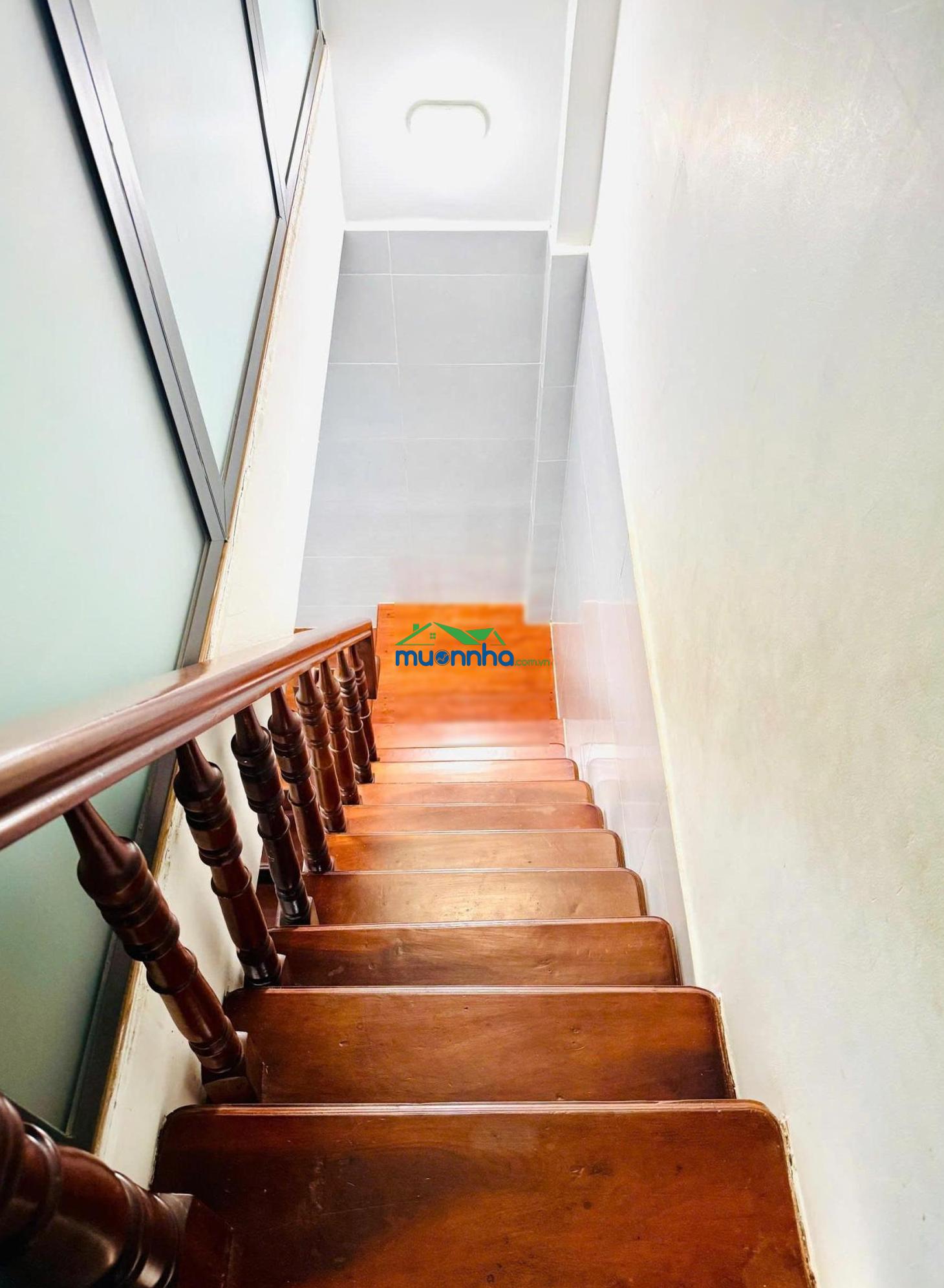 Nhà trung tâm q1, dt: 4 x 11m công nhận 43m² nở hậu tài lộc ~ nhỉnh 10 tỷ