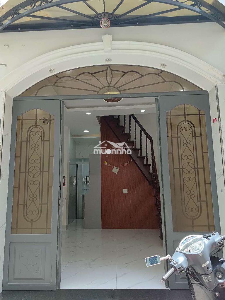 Nhà bán trần hưng đạo, phường 2, dt: 3,5x7m, giá:2.880 tỷ - 3