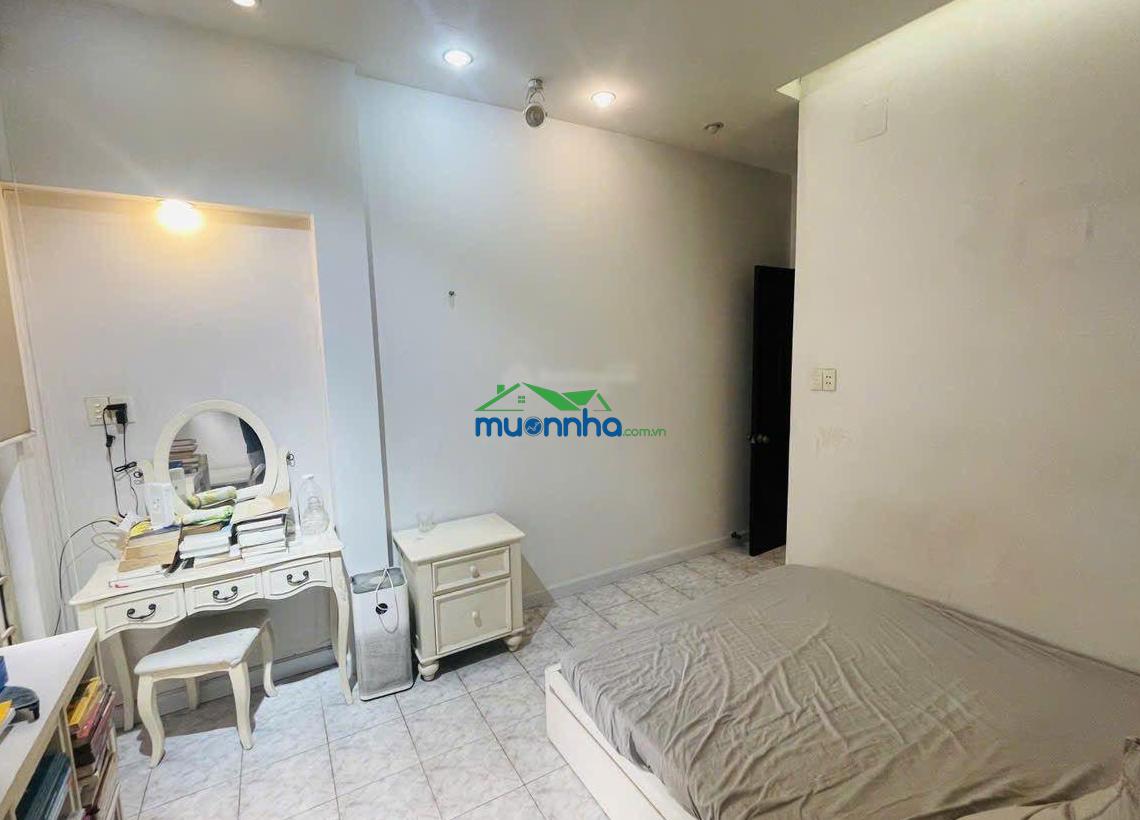 Tầng kiên cố - khu nội bộ dân cư tri thức - thích hợp để ở cho thuê - cách xe hơi 20m. - Ảnh 4
