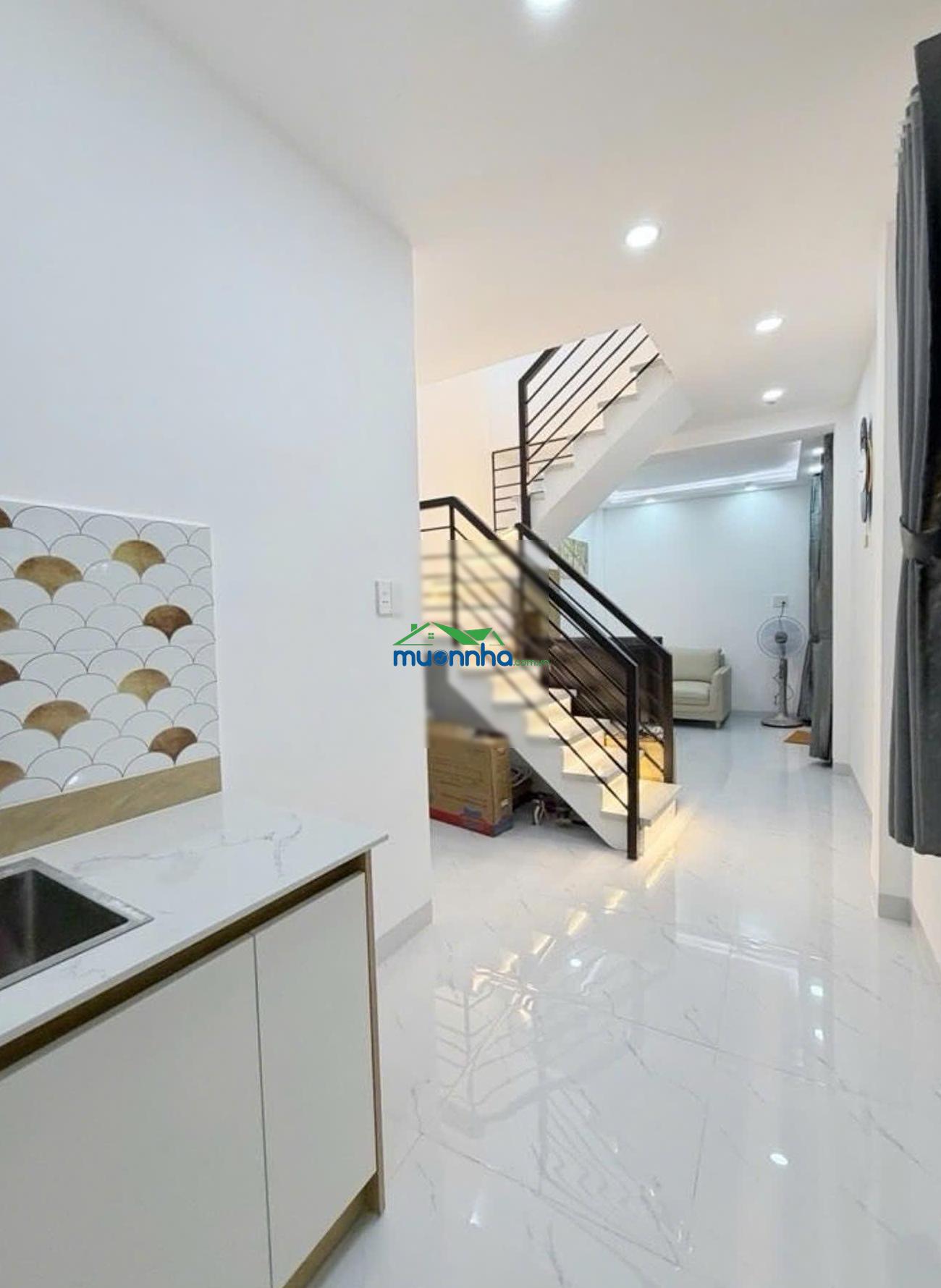 Nhà bán 2 tầng, 2 pn phan anh nội thất đầy đủ. mặt tiền đường nhựa 7m. giá chỉ hơn 4 tỷ