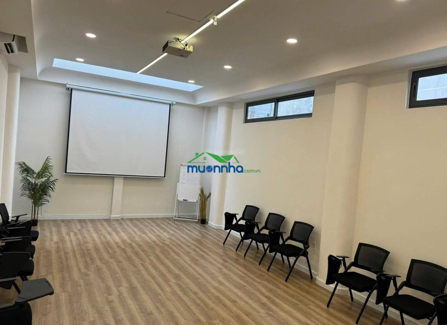Nhà khu trần não q2 dt 115m2 kết cấu 4 tầng đang có dòng tiền 75tr/tháng giá giảm từ 38 tỷ về 33 tỷ - 4