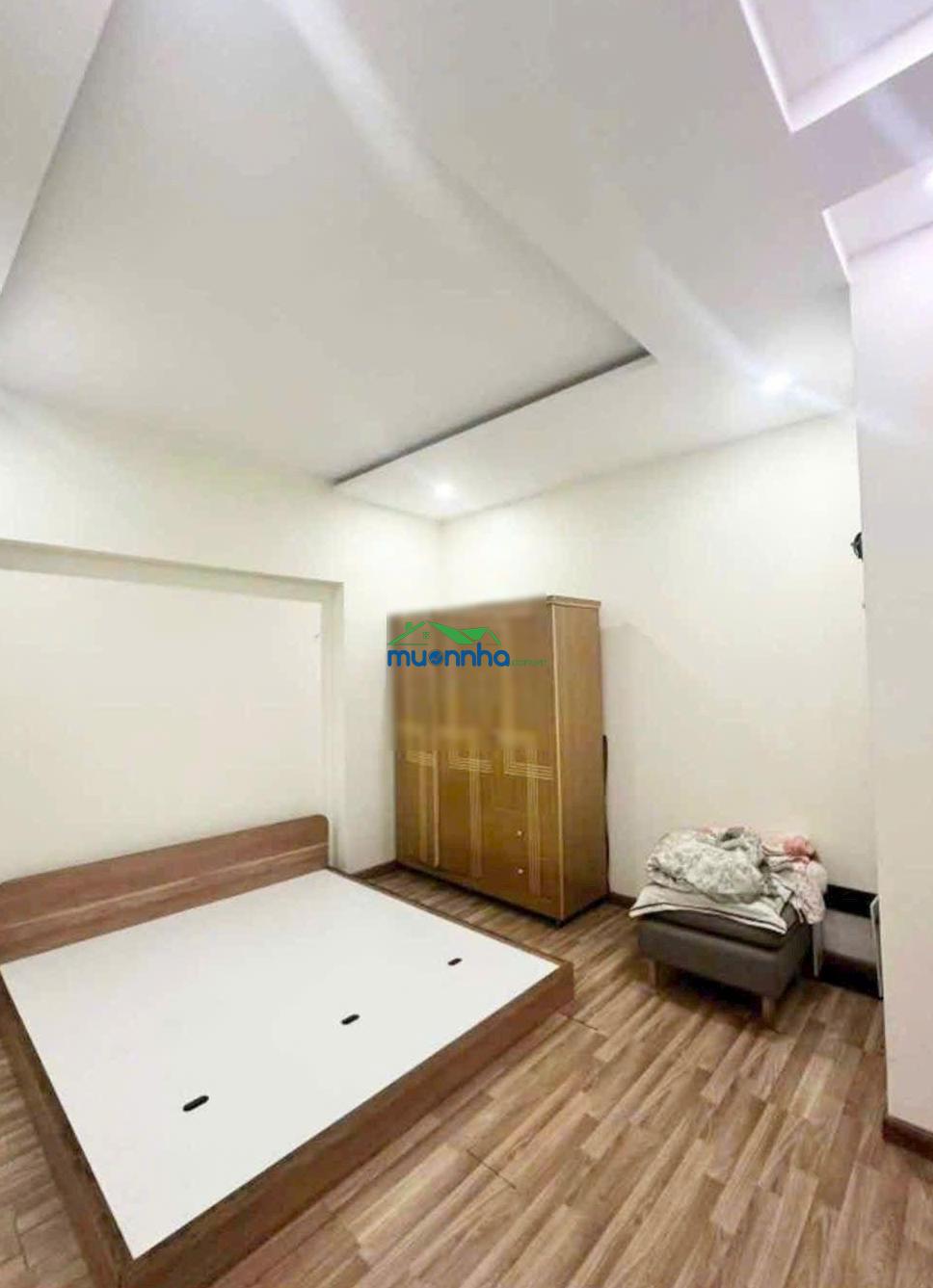 Nhà 4 tầng, gần vạn phúc, đường đồng bộ, 54m2, giá 6.95 tỷ