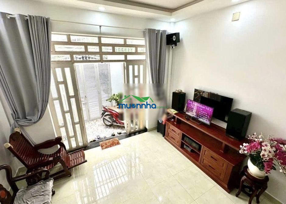 Bán nhà riêng giảm 350tr, tại lê văn thịnh, 6,3 tỷ, 57m2, 2pn, 2wc, 3 tầng, hướng tây. hỗ trợ bank