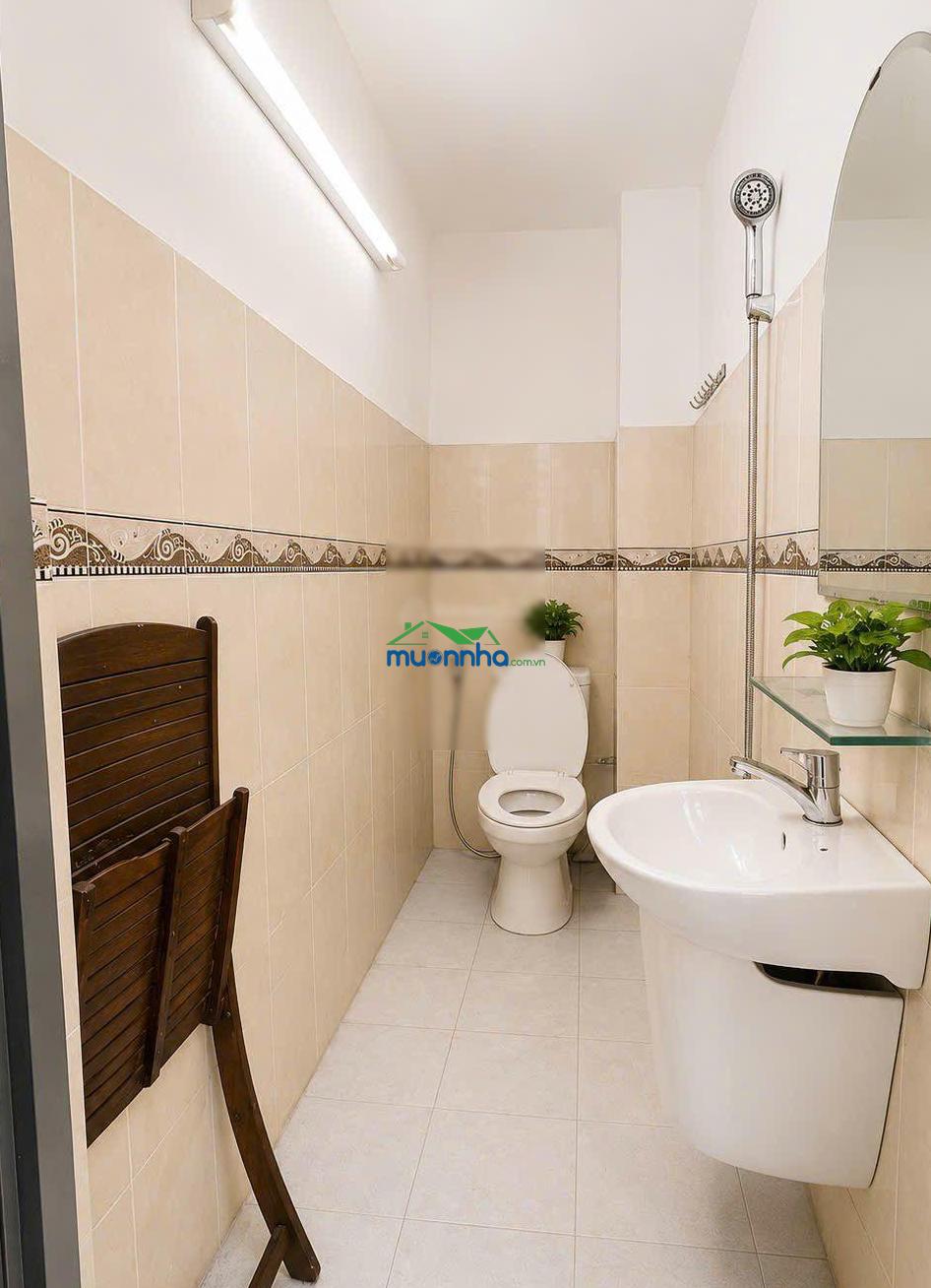 Bán nhà 3 tầng đúc gần pandora trường chinh - ngang hiếm 5x15 - 6,4t - 2