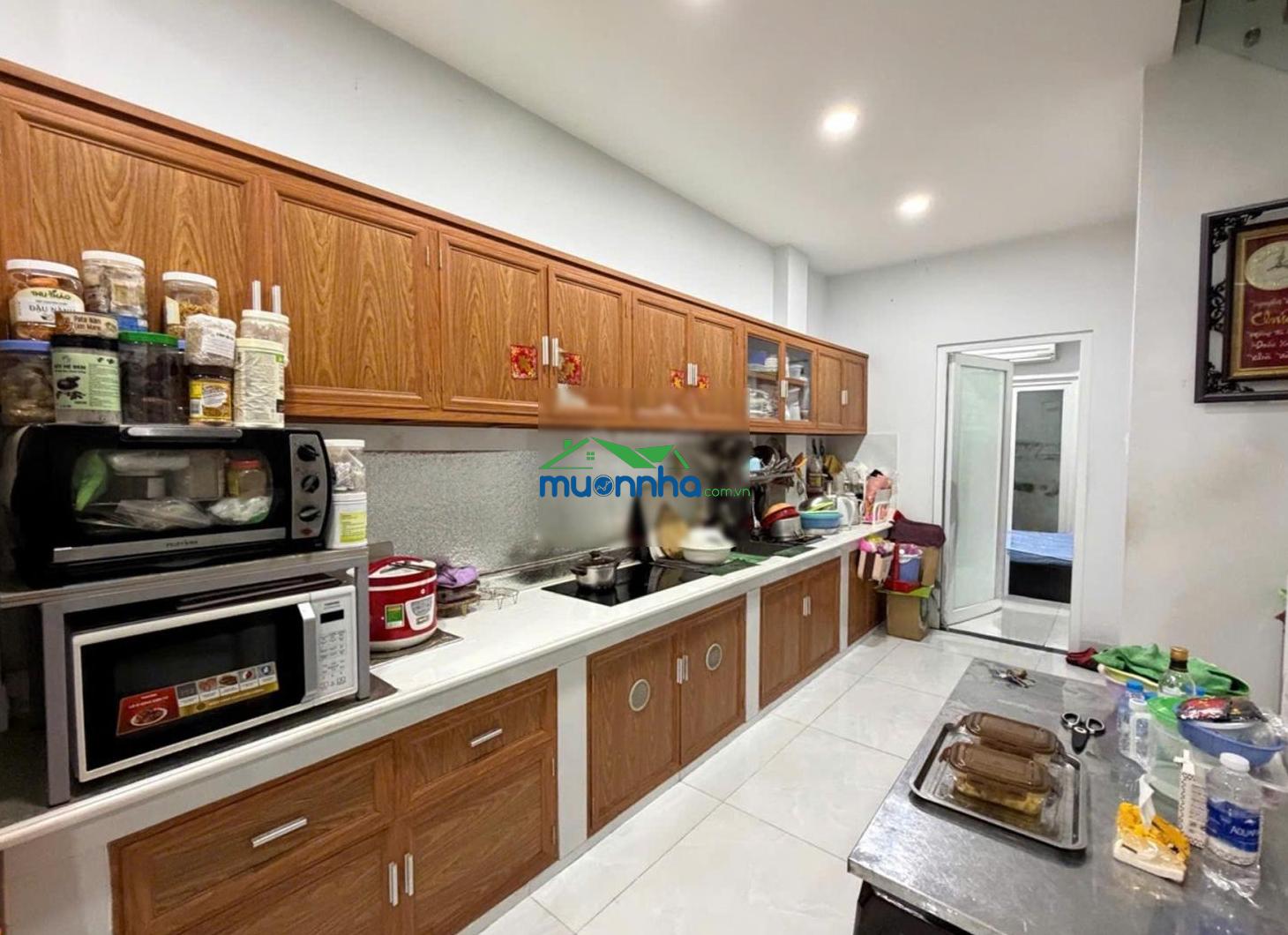 Tân sơn nhì, nhà n.4x20m 4tầng sang trọng hiện đại, full nội thất cao cấp, hẻm 8m oto vô nhà