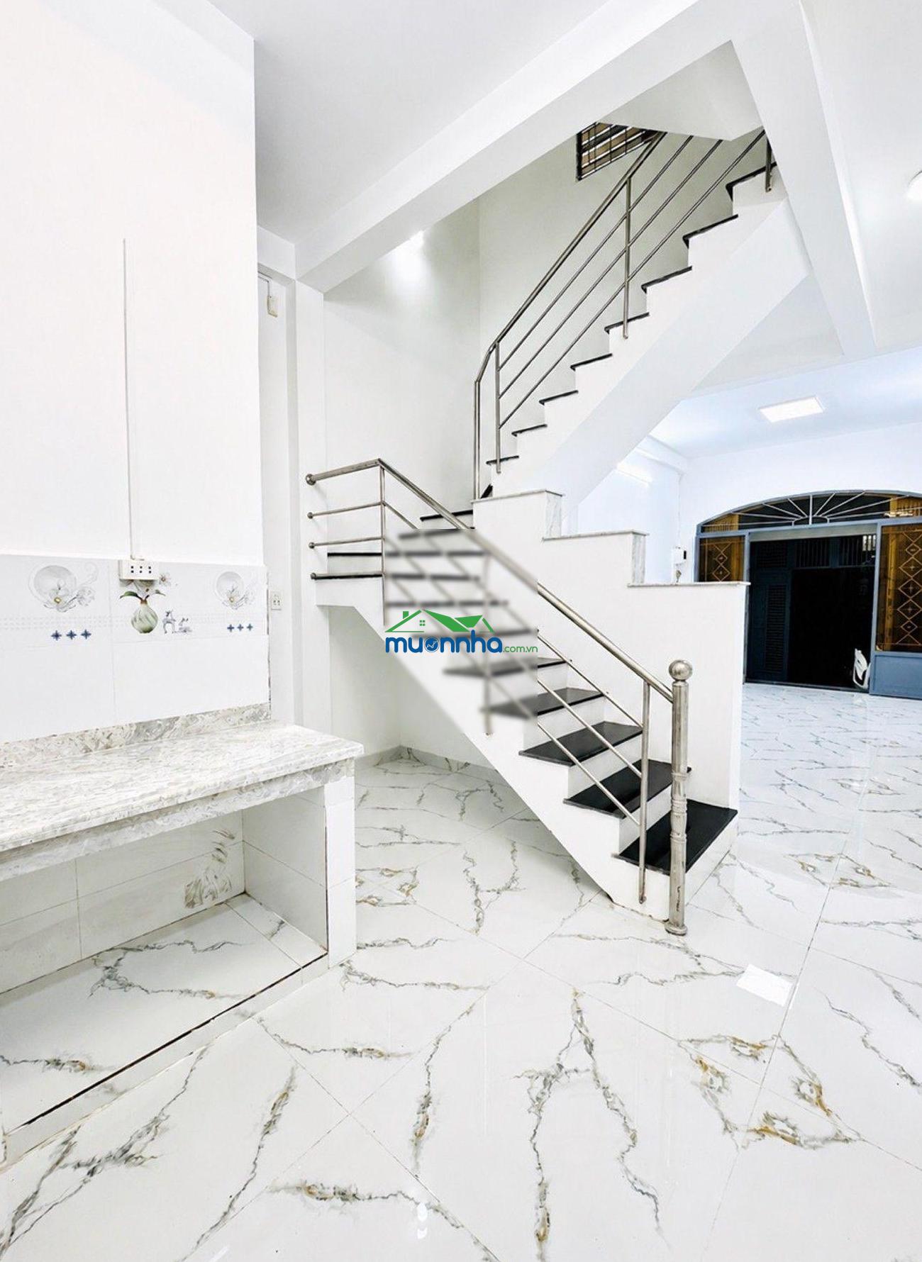 ** Tân phú 52m² - sát đầm sen hẻm 7m thông nhà đúc 3 tầng 4pn - chỉ 8.x tỷ** - 3